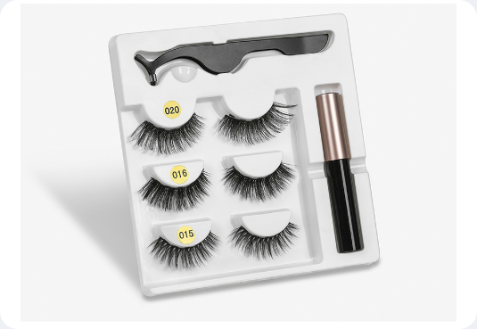 Cils magnétiques avec Eye-liner liquide magnétique